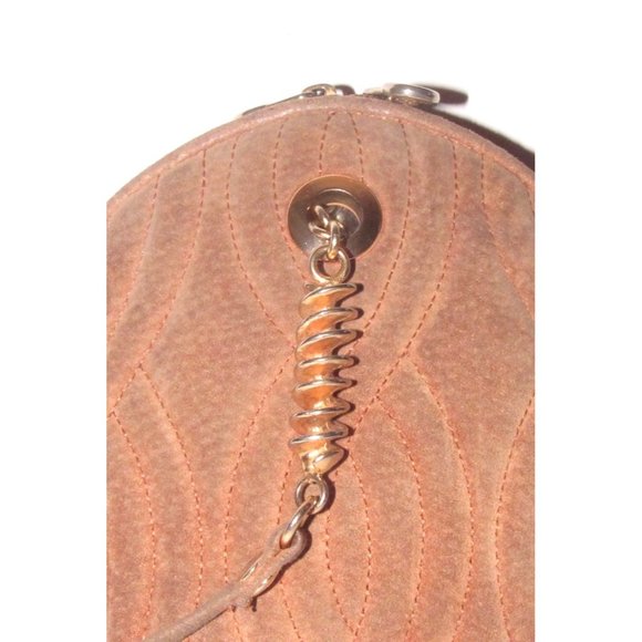 RARE Fendi Caramel Quilted Suede 2-way Purse with a 'Pasta' or 'Noodle' Design - Picture 14 of 14